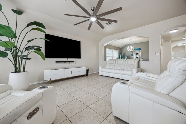 Building Photo - 3636 Anchor Bay Dr