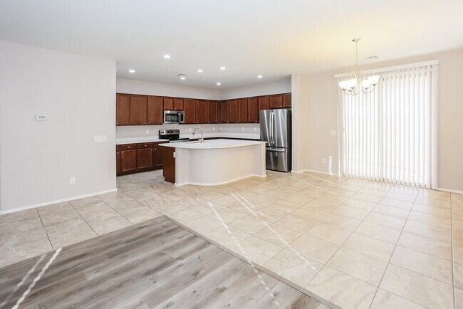 Foto del edificio - 6405 S 47th Dr