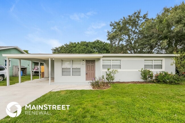 Building Photo - 3153 SE Banyan St