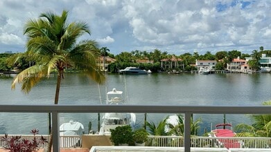 Building Photo - 5600 Collins Ave