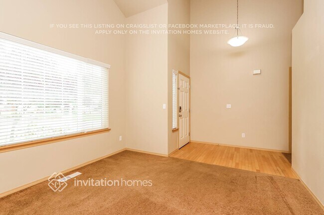 Foto del edificio - 18560 96th Ave E