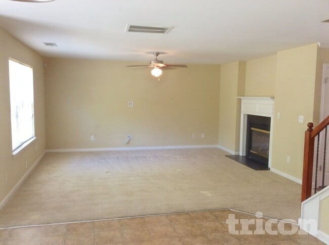 Foto del edificio - 6601 Pamplona Pl