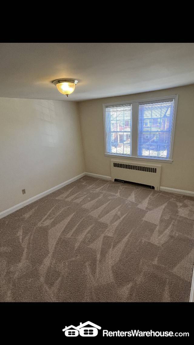 Foto del edificio - 10 Enjay Ave