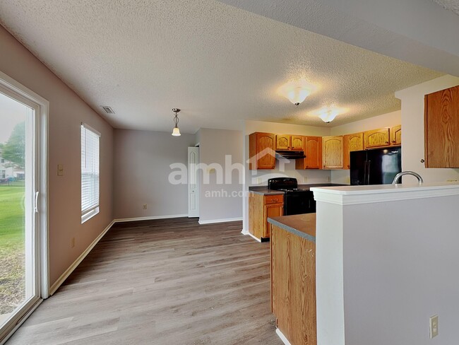 Building Photo - 1779 Feather Reed Ln
