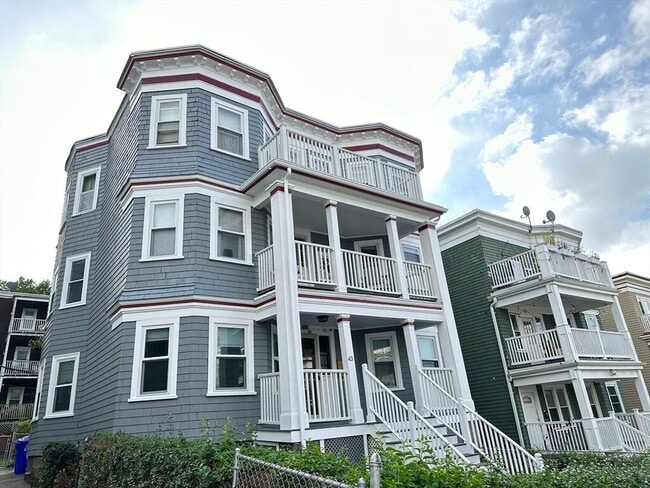 Building Photo - 43 Iffley Rd