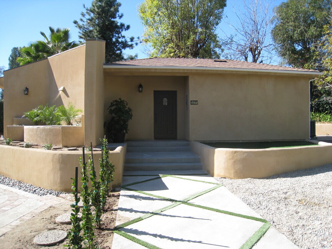 5371 Topeka Dr, Tarzana, CA 91356 House Rental in Tarzana, CA