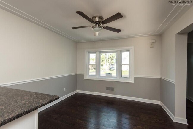 Building Photo - 8952 Meade Ave