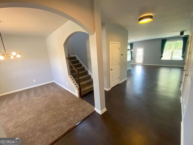 Foto del edificio - 5224 Cantbury Way