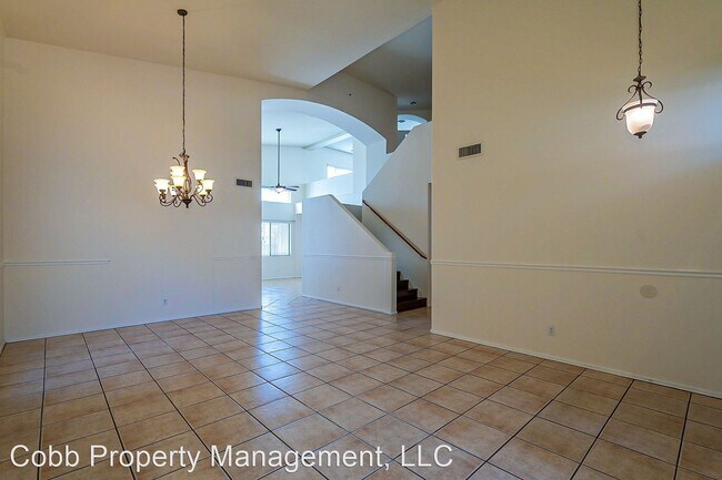 Foto del edificio - 4 br, 2.5 bath House - 15395 S Via Rancho ...