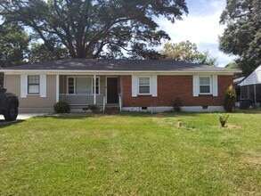 Building Photo - 3795 Windcrest Rd