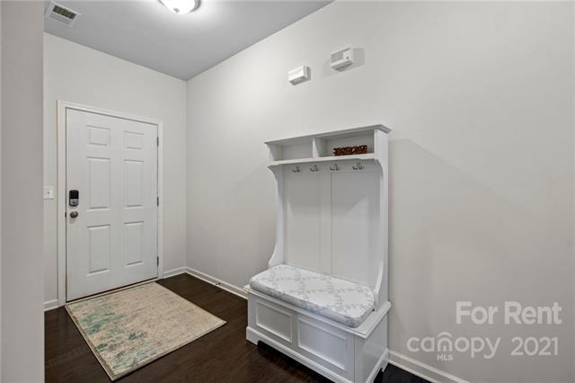 Building Photo - 5835 Eleanor Rigby Rd