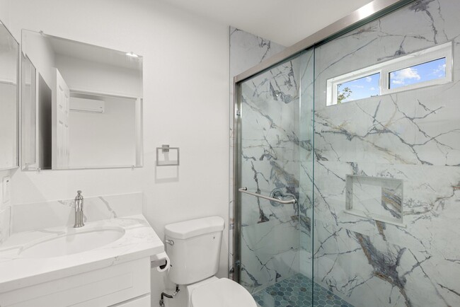 Building Photo - Brand-New Construction! Stunning 3 Bed, 2 ...