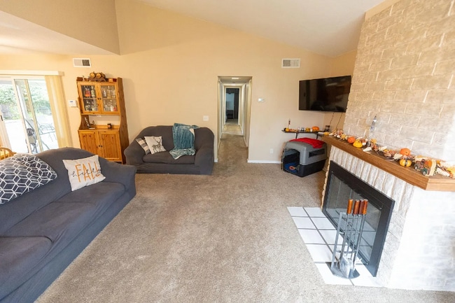 Building Photo - 31162 Via Santo Tomas