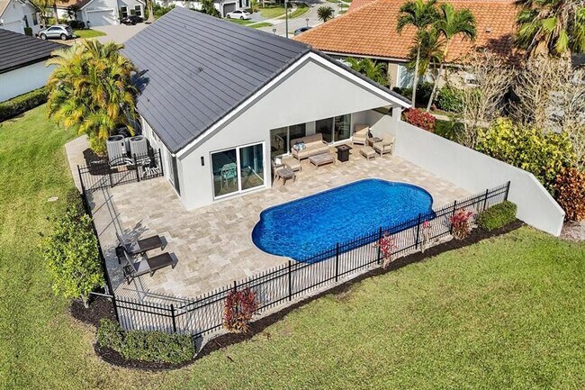 Building Photo - 21464 Bridgeview Dr
