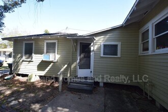 Building Photo - 842 E Lime St