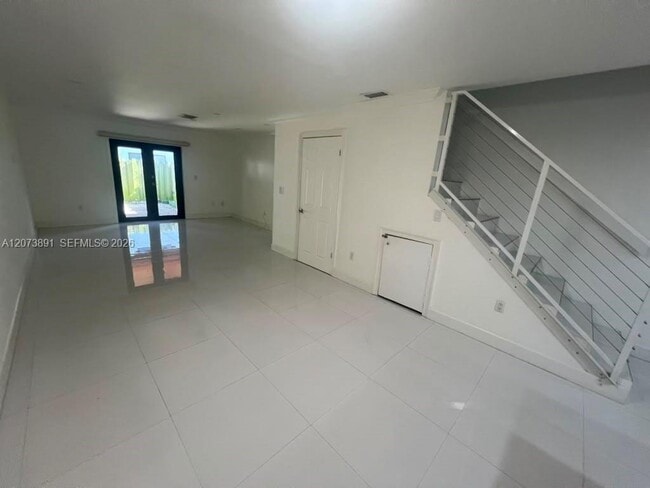 Building Photo - 15410 SW 74th Cir Ct
