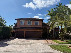 Building Photo - 16526 SW 51st Terrace