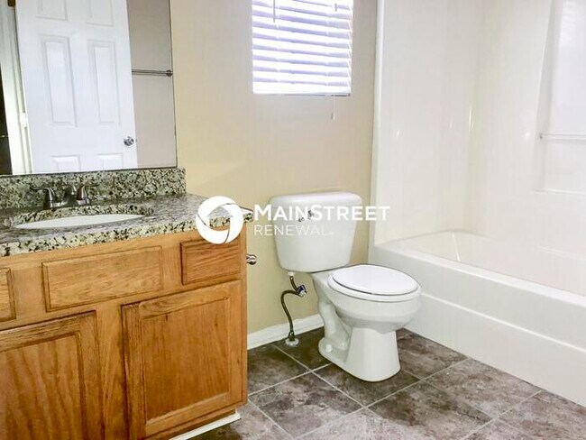 Building Photo - 3 Bedroom Pet-Friendly Home in McDonough, GA with Main Street Renewal