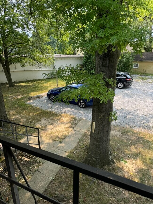 Foto del edificio - 600 Graham Rd