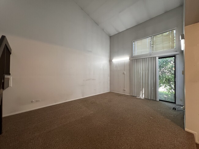 Building Photo - 951 Wilshire Ct