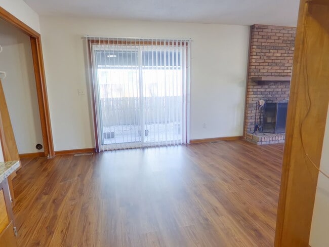 Foto del edificio - 1856 N Meridian Ave