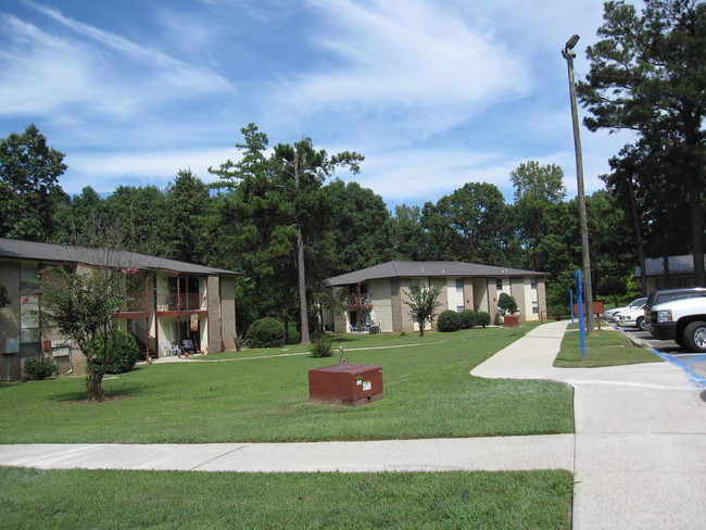 Foto del edificio - Woodcroft Apartments