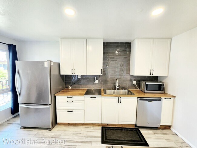Foto del edificio - 2 br, 2 bath House - 3041 Los Prados #206