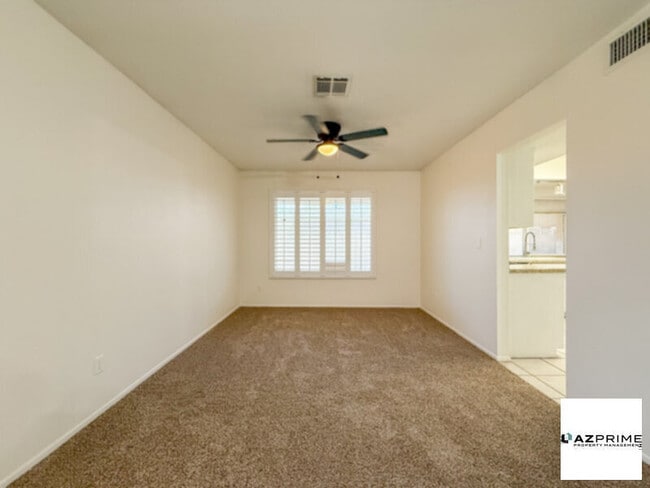 Building Photo - Exceptional 3/2 Glendale Home -  Spacious Layout &amp; Prime Location!