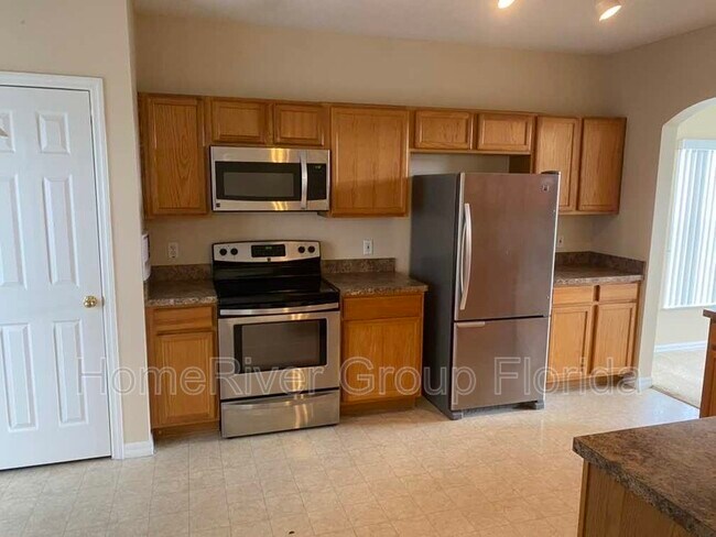 Building Photo - 1118 Liberty Hall Dr