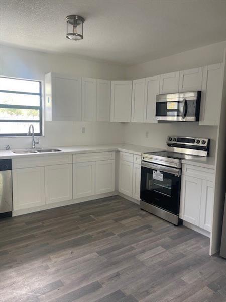Foto del edificio - 4100 SW 19th St