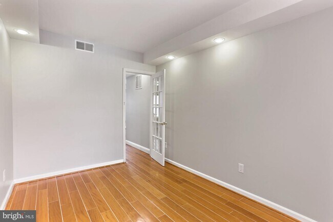Foto del edificio - 1125 12th St NW