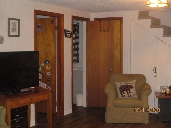 Foto del edificio - 68 Chickenboro Rd