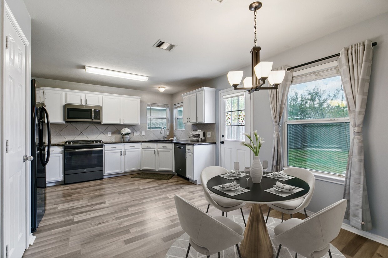 Foto principal - 8610 Twillingate Ln