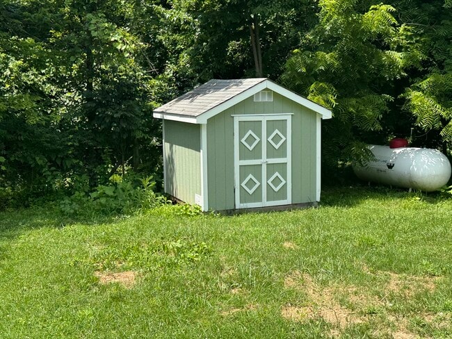 Photo - 1027 Morgan Ross Rd House