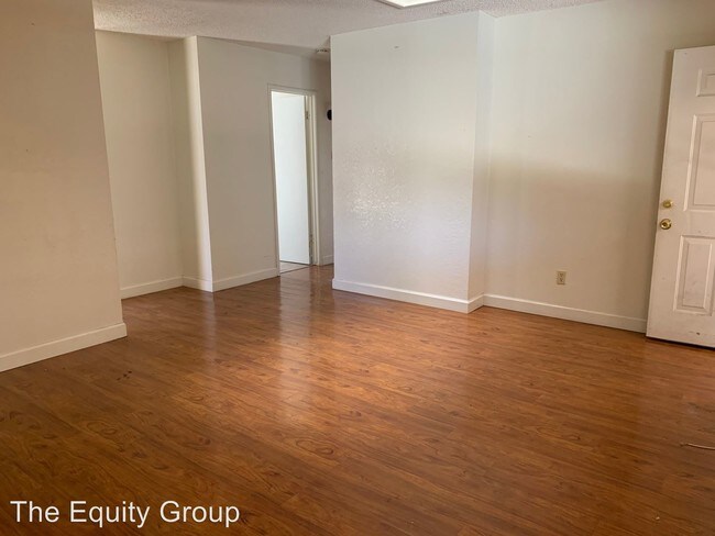 Building Photo - 3031 W Caldwell Ave