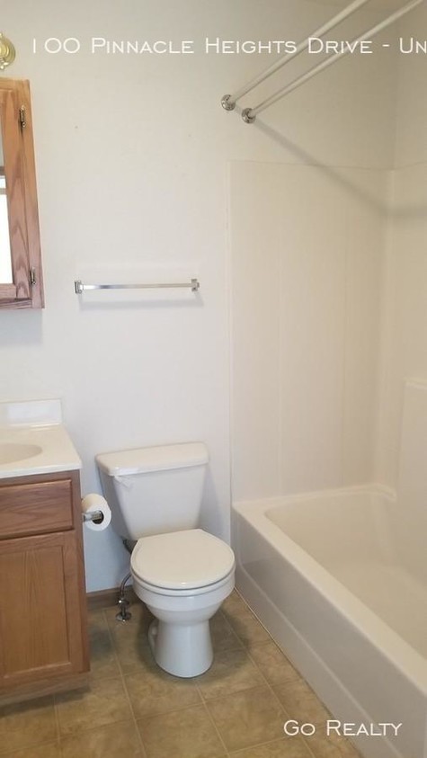 Building Photo - 2 bedroom in Morgantown WV 26508