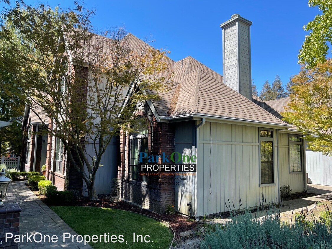 Primary Photo - 5 br, 4.5 bath House - 297 La Casa Via