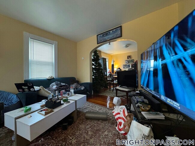 Foto del edificio - 225 Parsons St