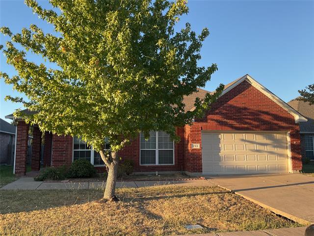 Building Photo - 703 Crownpoint Ln