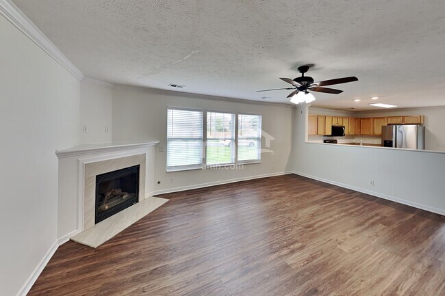 Building Photo - 322 Stewart Springs Dr