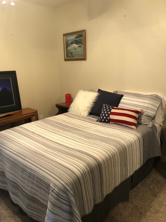 2 of 2 Beds - 30630 Old Coast Rd