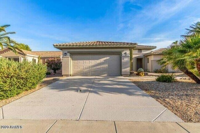 Foto del edificio - 15131 W Cooperstown Way