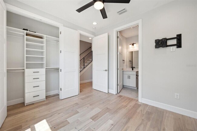 Foto del edificio - 401 N Oregon Ave