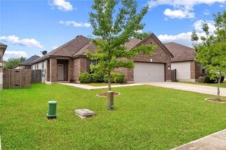 Building Photo - 534 Apricot Dr