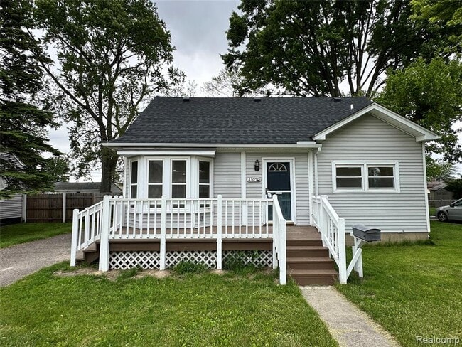 Building Photo - 33050 John Hauk St