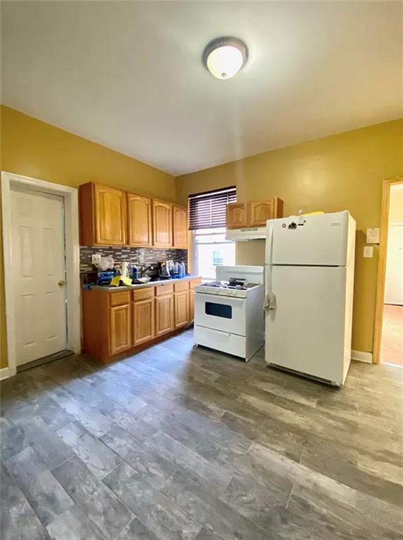 Foto del edificio - 1409 Ave Y