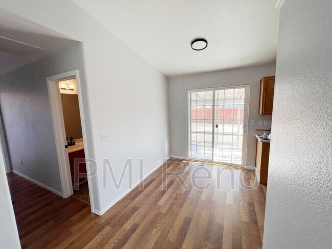 Foto del edificio - 17674 Georgetown Ct
