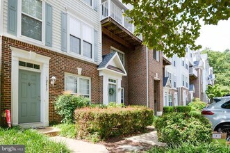 Building Photo - 12619 Fair Crest Ct