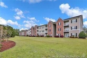 Building Photo - 625 Marshtree Ln