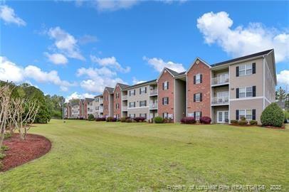 Foto principal - 625 Marshtree Ln